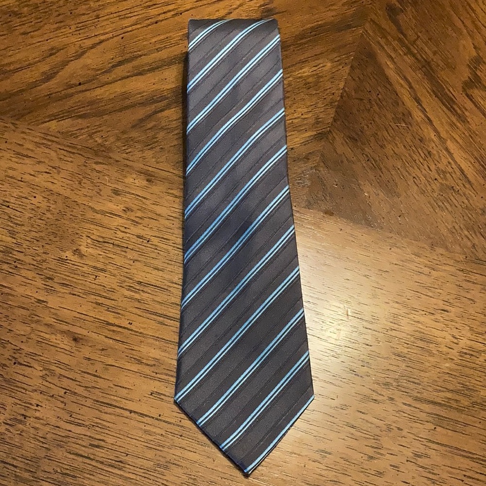Marc Antony 100% Silk Tie